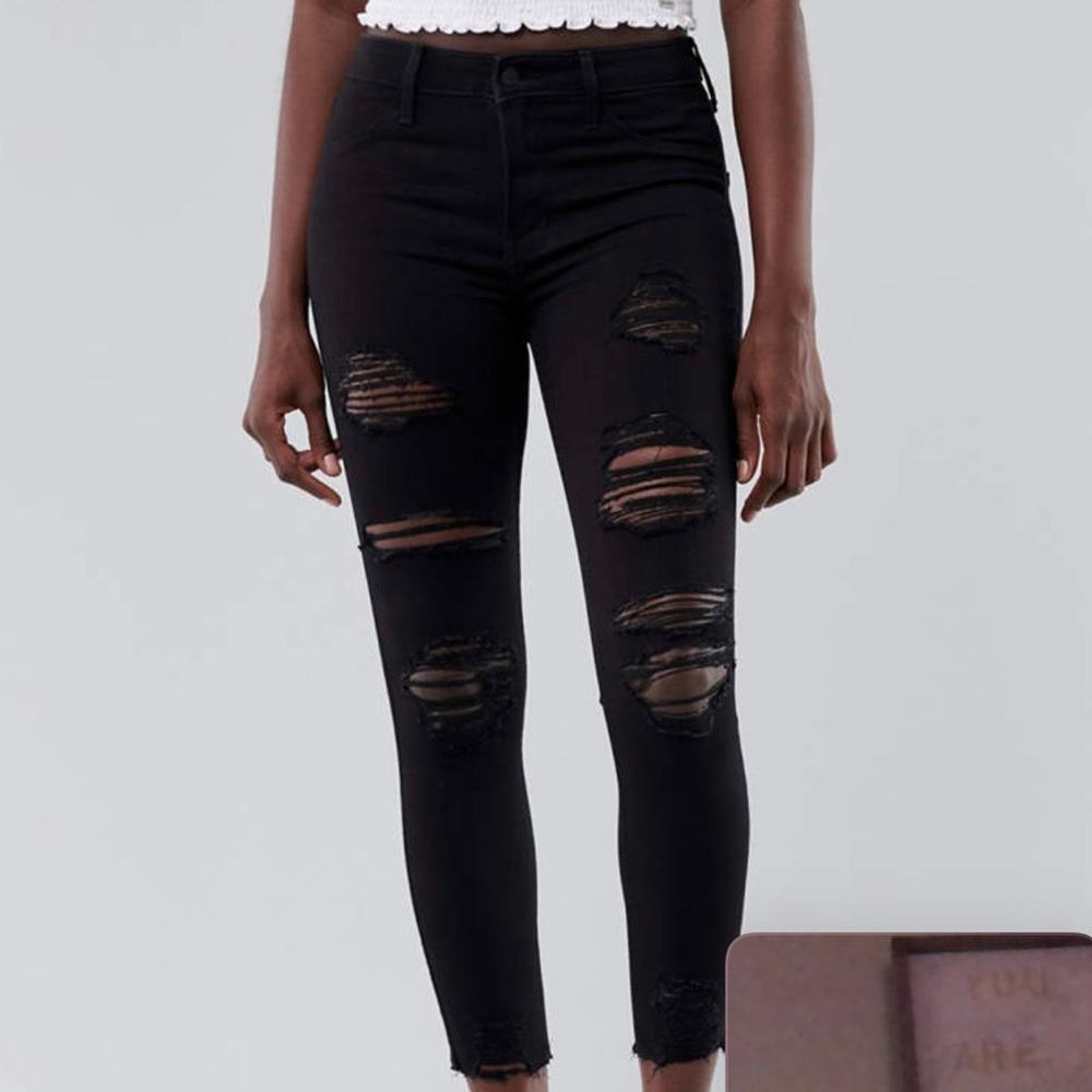 Ripped black jeans